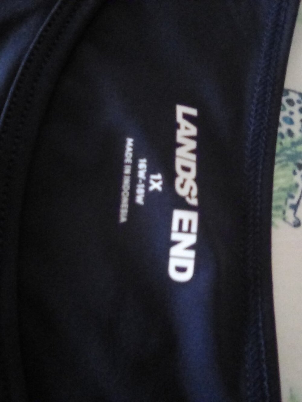 Women's lands end